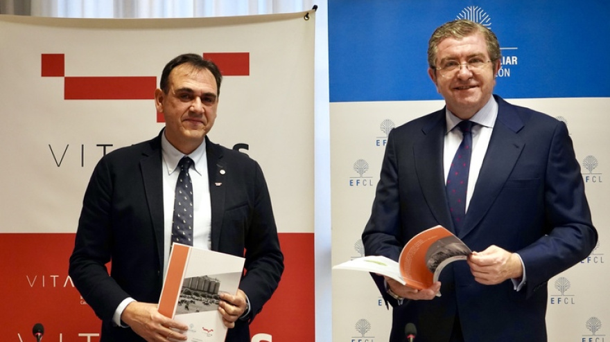 Presentación  del documento Medidas urgentes para incentivar la actividad empresarial en el mundo rural de Castilla y León