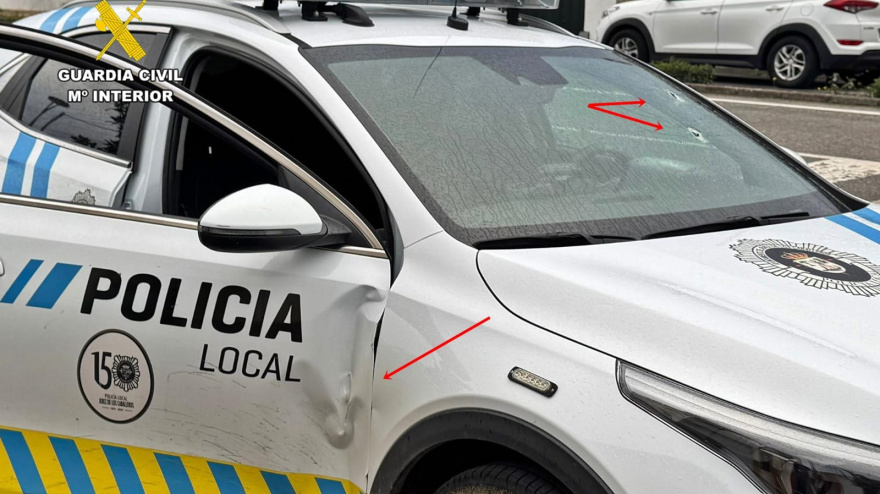 Vehículo tiroteado en Jerez de los Caballeros