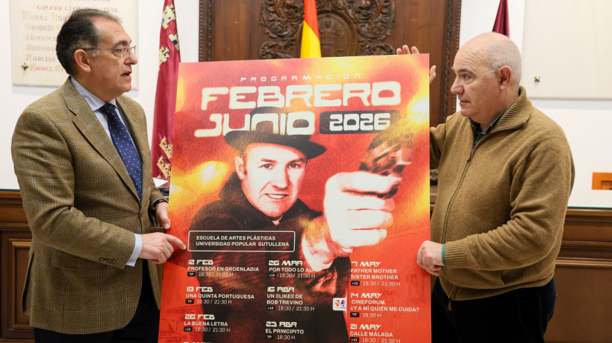 Momento de la presentación de la programación de Cineclub Paradiso