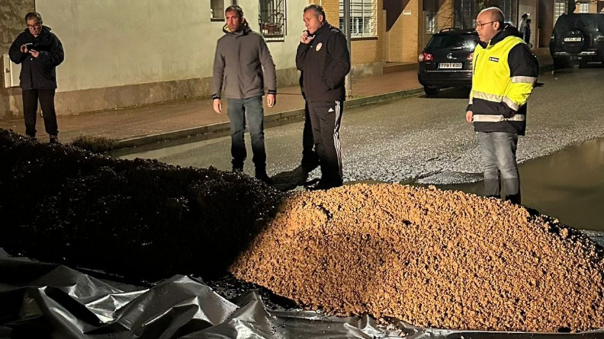 Así se prepara Malagón para una posible crecida del Cambrón