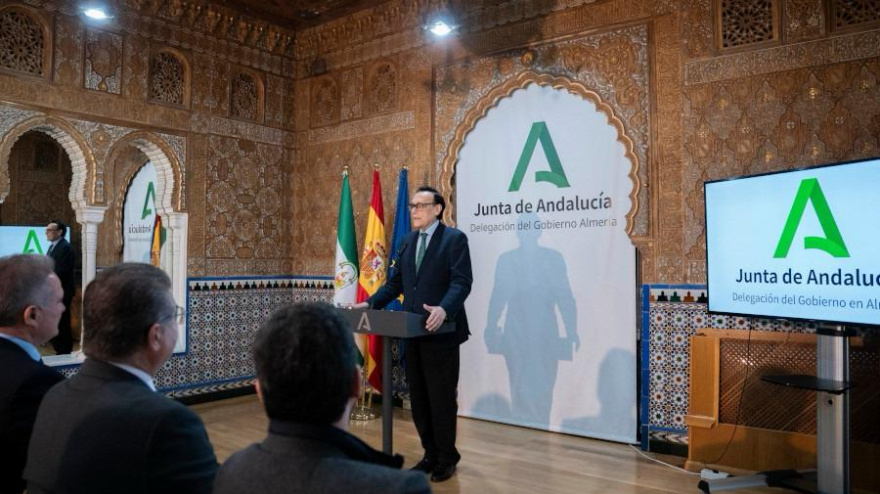 Villamandos en rueda de prensa