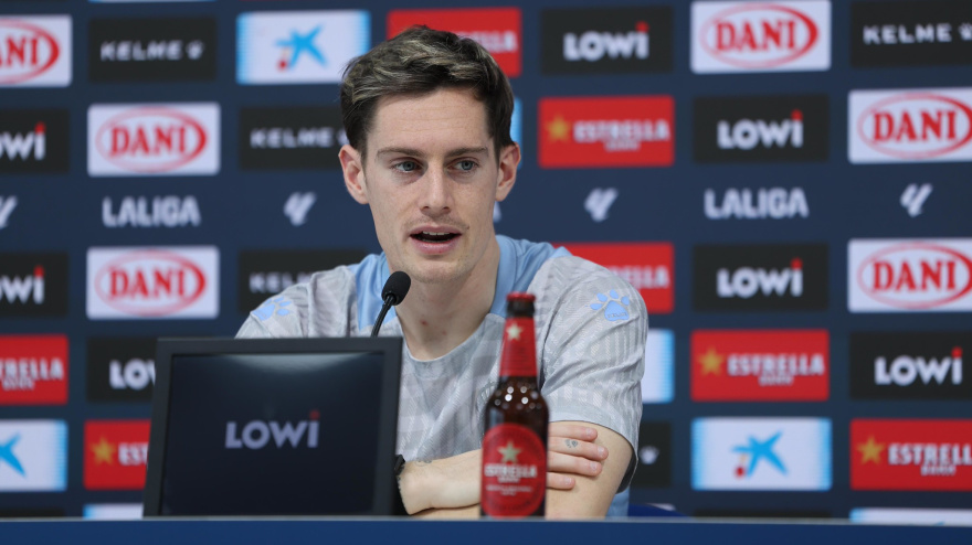 Pol Lozano ha comparecido esta mediodía ante los medios en la Ciudad Deportiva Dani Jarque.
