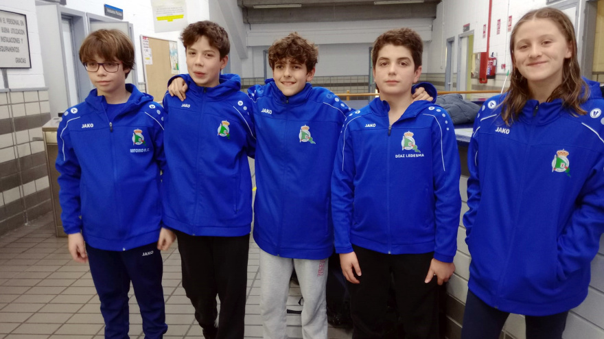 Deportistas del Real Club Náutico Motril desplazados hasta Cádiz