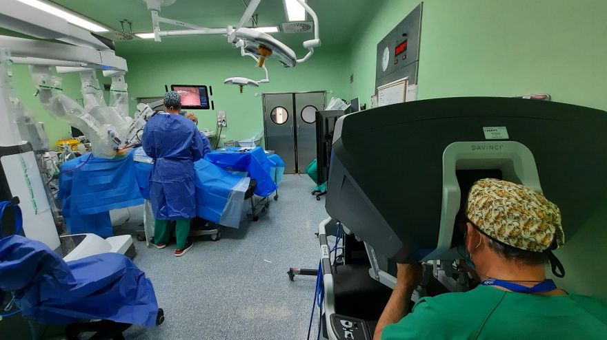 La innovación médica sitúa a Alicante en la élite de la cirugía torácica