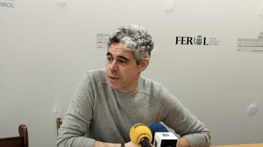 Iván Rivas es portavoz del grupo municipal del BNG en Ferrol