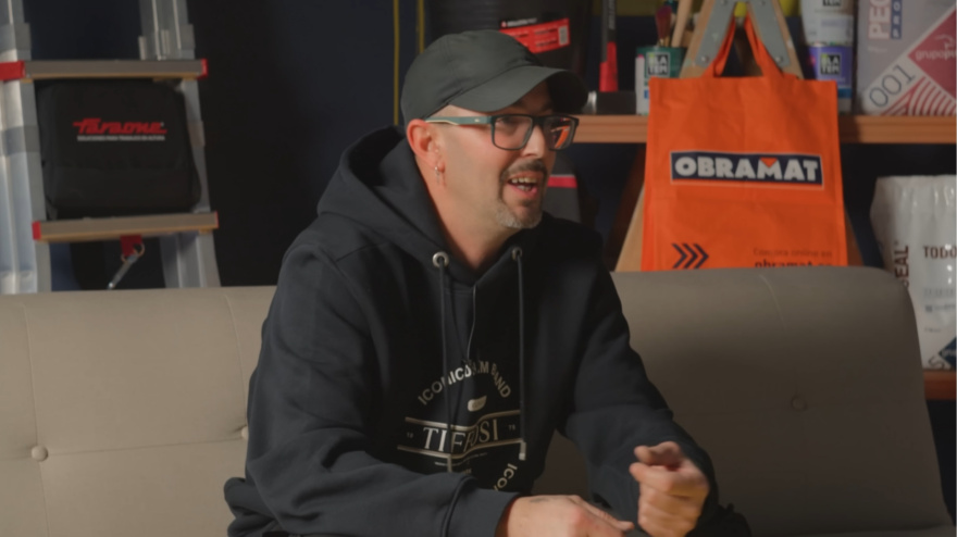 Captura de pantalla de Tony en el podcast Sector Oficios