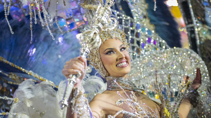 Carla Benítez, nueva Reina del Carnaval de Las Palmas de Gran Canaria