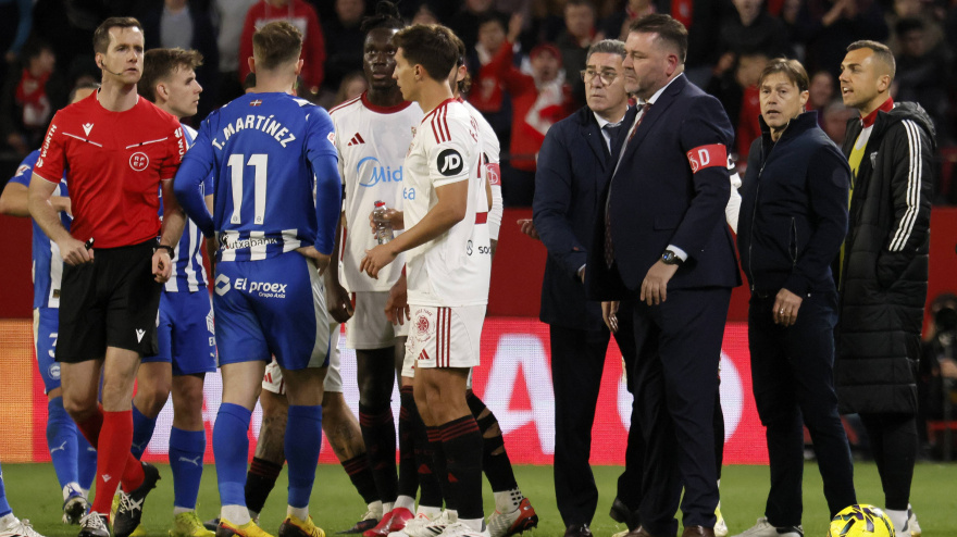 Spanish La Liga EA Sports soccer match Sevilla vs Alaves at Ramon Sanchez Pizjuan stadium in Sevilla, Spain. 14n February 2026JORNADA 24 LIGA EA SPORTS900/Cordon Press
