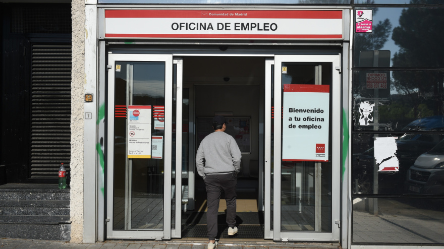 "Ahora la precariedad está en los contratos indefinidos: terminan por no superar el periodo de prueba, sin justificación, y por bajas voluntarias; te dan de baja el viernes y el lunes te vuelven a contratar"