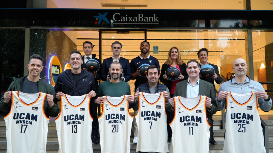 Representación murciana en el 'Partido de las Aficiones'