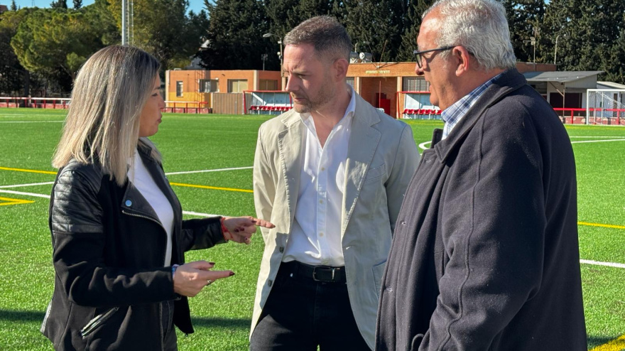 Murcia presenta innovación en el relleno de campos de fútbol