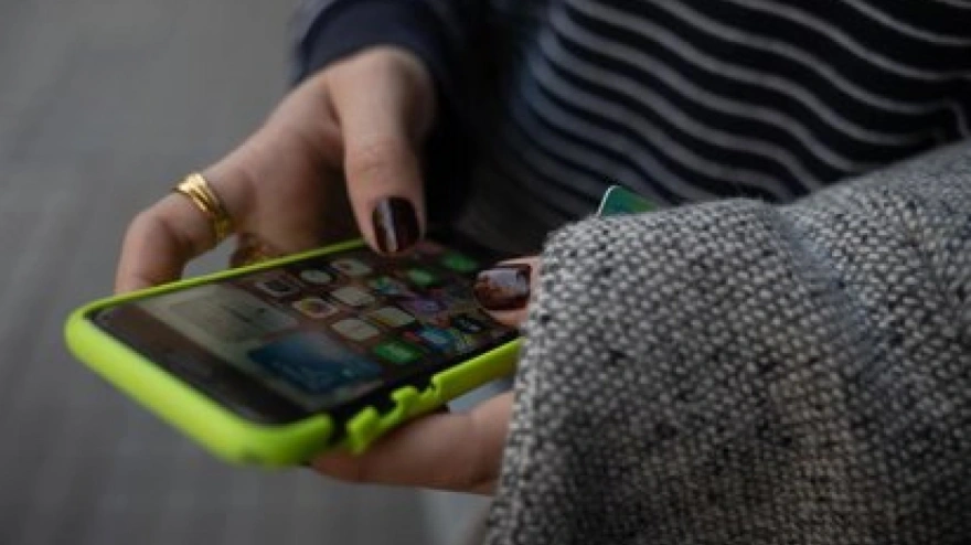 La Policía Nacional advierte sobre la estafa del SMS que vacía tu cuenta bancaria al instante