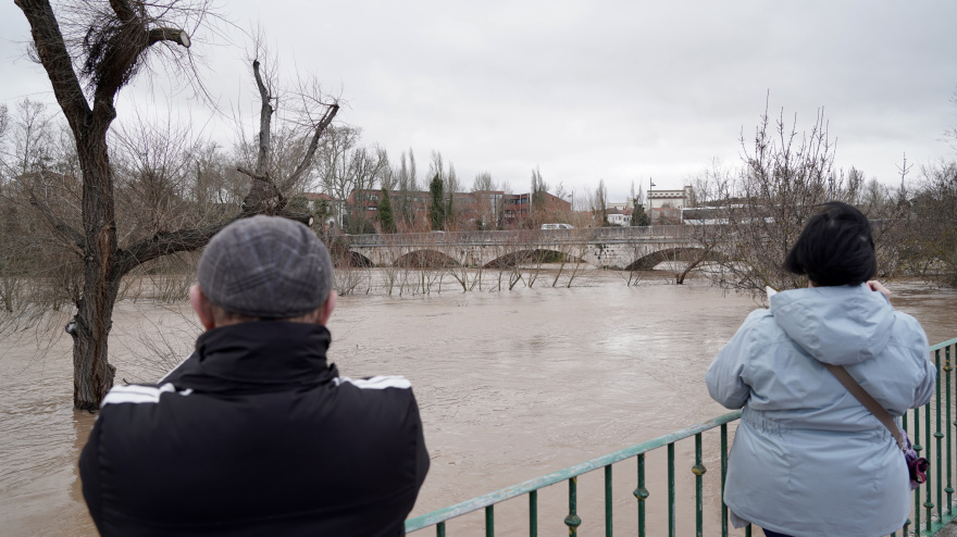 Inundaciones en Tudela de Duero por la subida de nivel del Río Duero