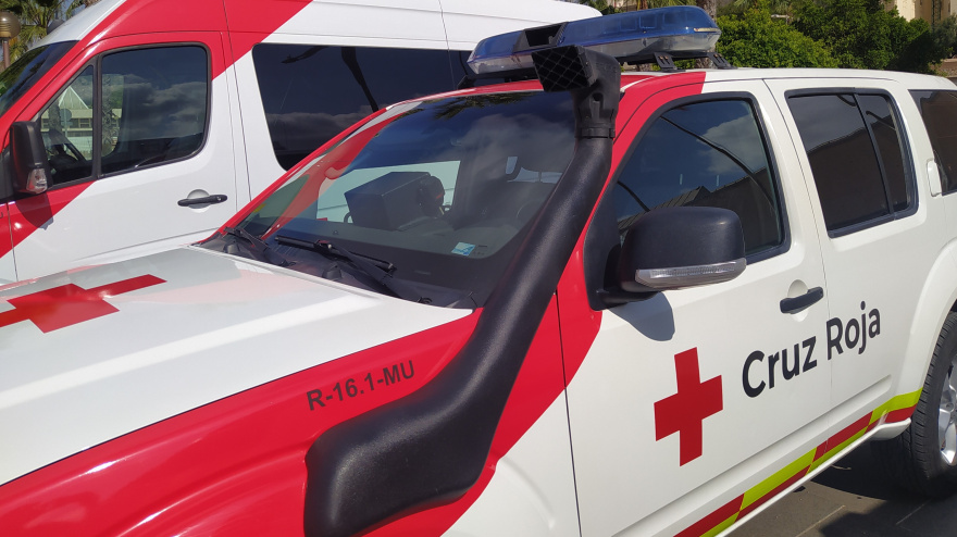 Vehículos de emergencias de Cruz Roja