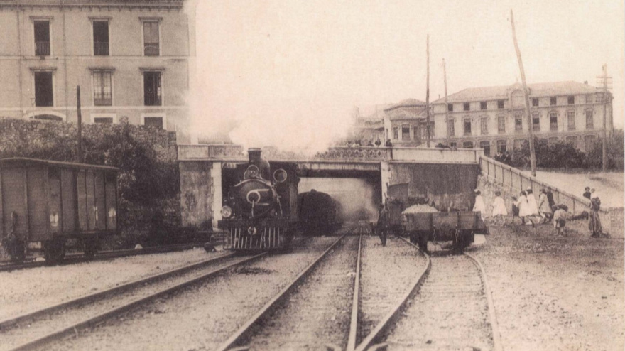 Estación del Vasco en Oviedo