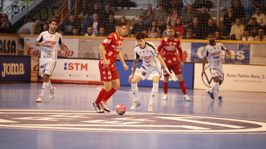 Remontada de ElPozo en la recta final