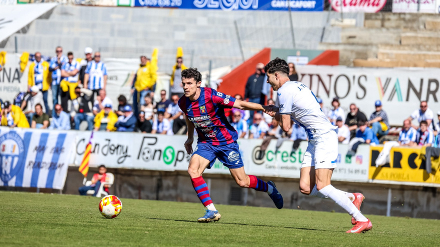 Fullana en un lance con Tovar