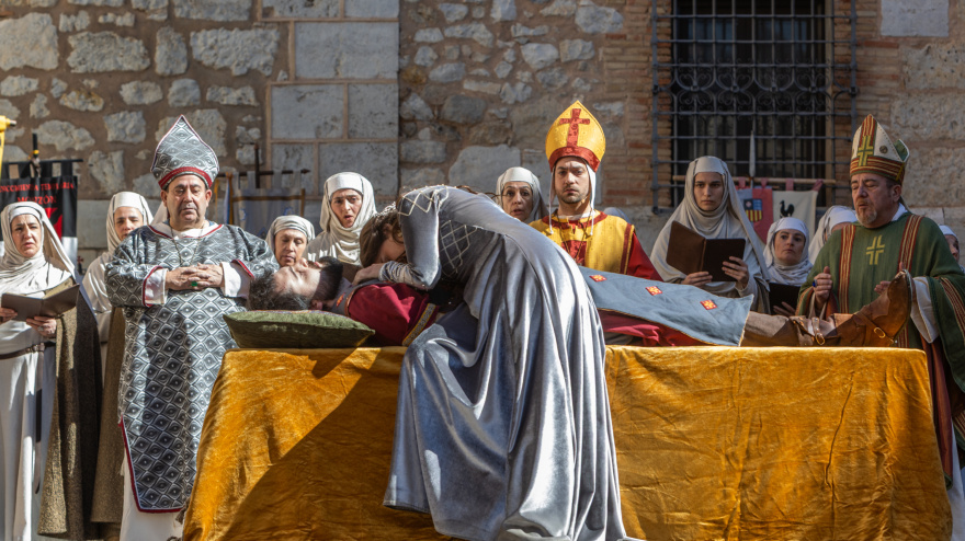 Teruel revive su leyenda y desborda todas las previsiones con las Bodas de Isabel