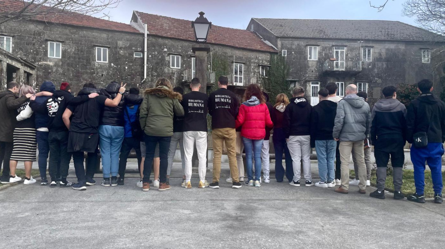 EPAPU NELSON MANDELA EN A LAMA