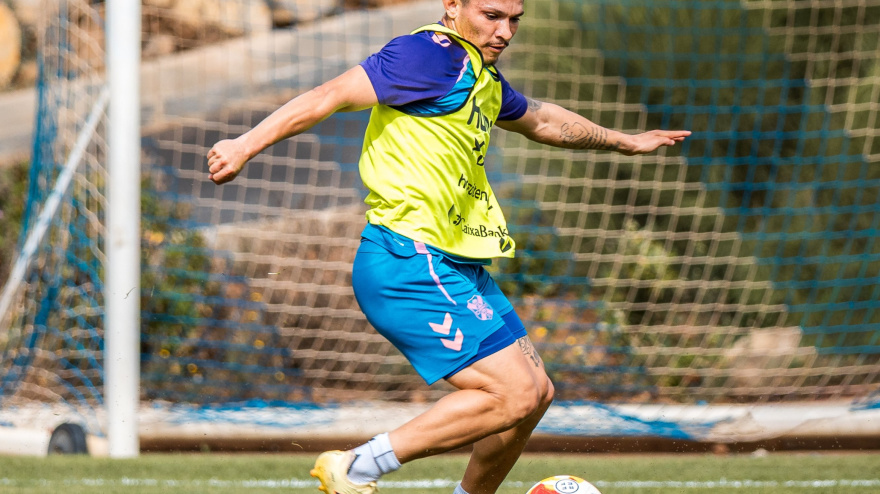 Fabricio Assis, en el entrenamiento de este martes.