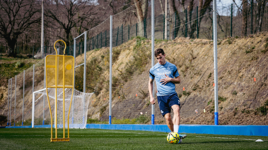 Sucic se ejercita en las instalaciones deportivas de Zubieta