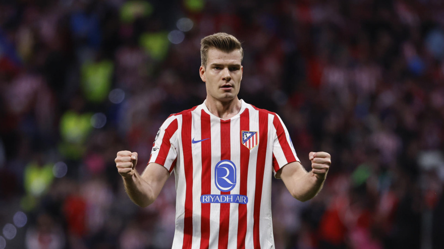 El delantero del Atlético de Madrid Alexander Sørloth celebra su gol contra el Brujas, durante el partido de vuelta de la fase de acceso a los octavos de Liga de Campeones entre el Atlético de Madrid y el Brujas
