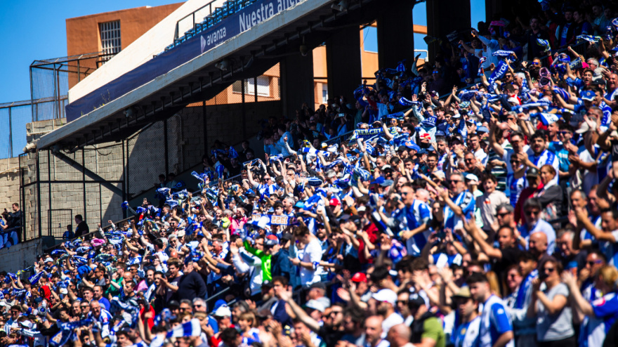 Aficionados del Hércules en el Rico Pérez.