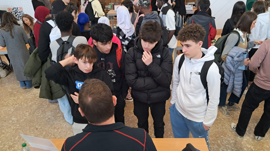 El IES Pirámide ha acogido la Feria del Talento Joven