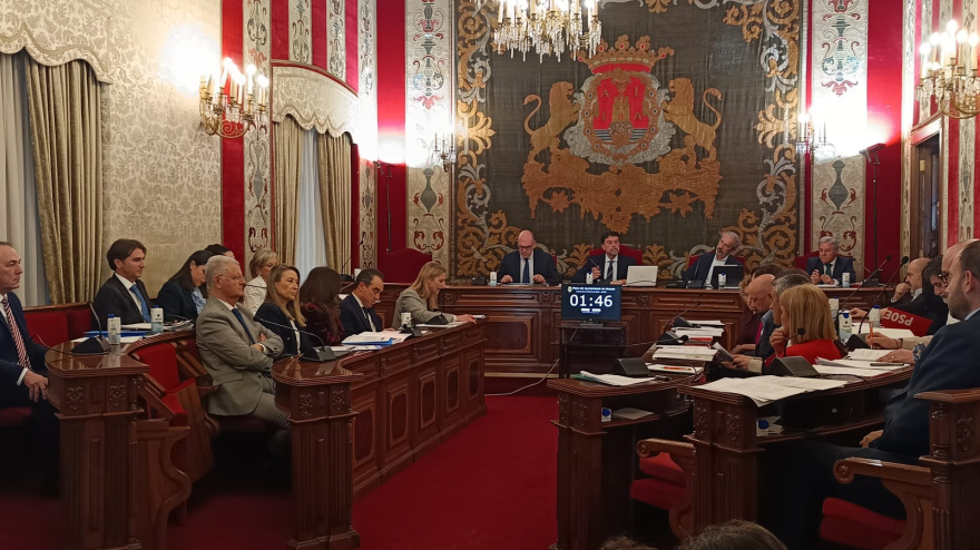 Concejala de Hacienda, Nayma Beldjilali: "los Presupuestos para 2026 se incrementan un 5,8% con una firme apuesta por la mejora de los servicios públicos".