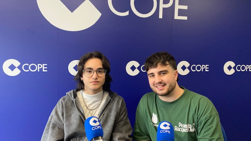Ismael y Martín nos cuentan su sueño en los estudios de COPE Ourense