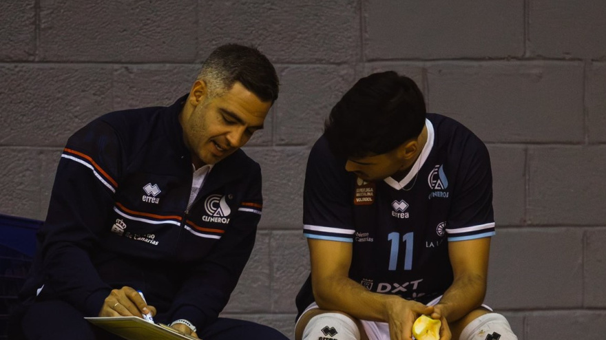 Miguel Rivera en un partido del Cisneros Alter