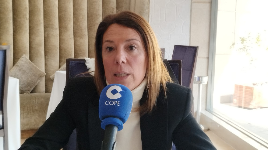 Cristina Vallejo, decana del ICAB, en el programa Converses