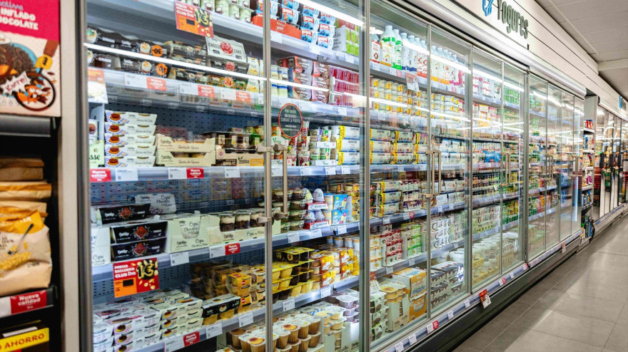 Equipos de frío en los supermercados de Dia