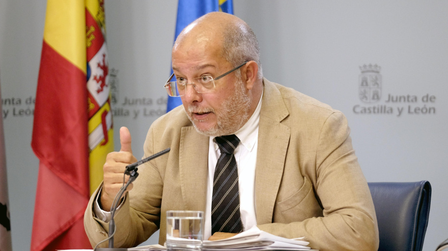 Francisco Igea, ex procurador de Ciudadanos y ex vicepresidente de la Junta de Castilla y León en coalición con el PP, anuncia en COPE que votará el próximo 15 de marzo a IU