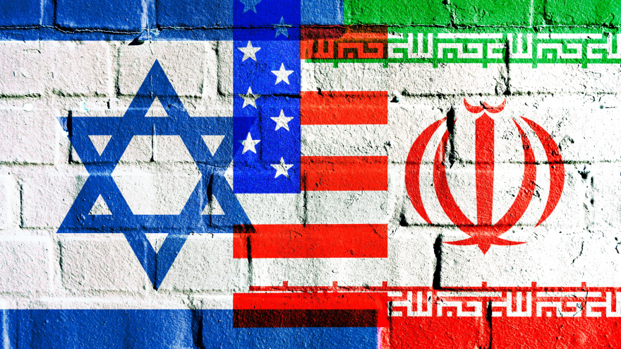 3CF337B Flag of Israel, Iran and the USA on a wall, Israel-Iran conflict, photomontage