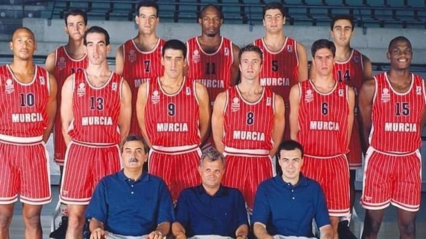 Plantilla CB Murcia temporada 1995-1996