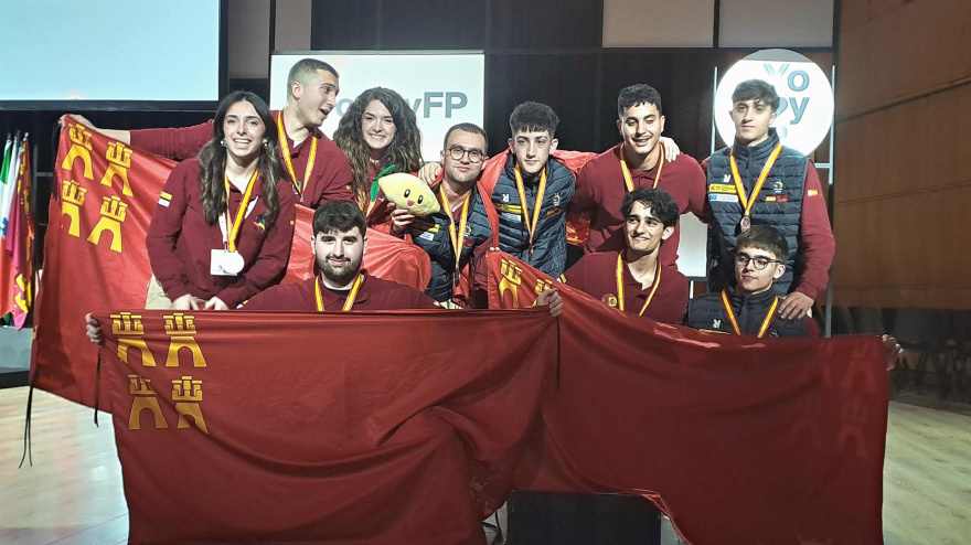 Estudiantes de la Región de Murcia que participaron en el evento