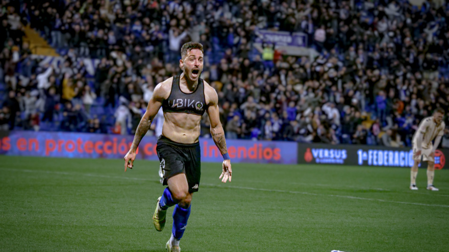 Sotillos celebra el gol de la victoria ante el Eldense.