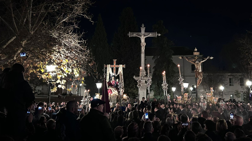 Las dos representaciones del Cristo de los Favores y la Soledad de Santo Domingo en el Campo del Príncipe