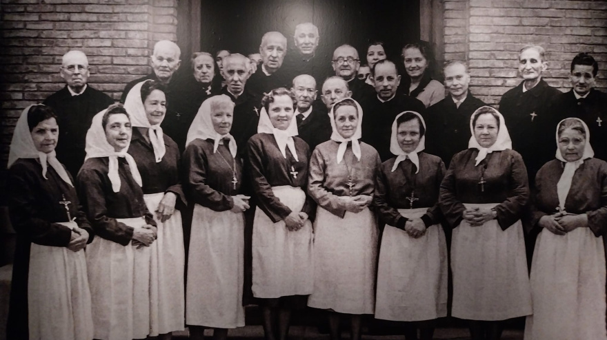 Miembros de la Hermandad de la Sopa en 1968