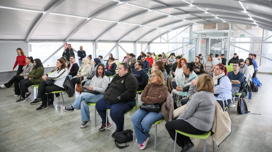 Participantes del programa "Activa-T" en Lorca