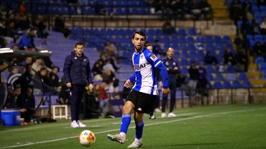Mehdi Puch, en un partido en el Rico Pérez.