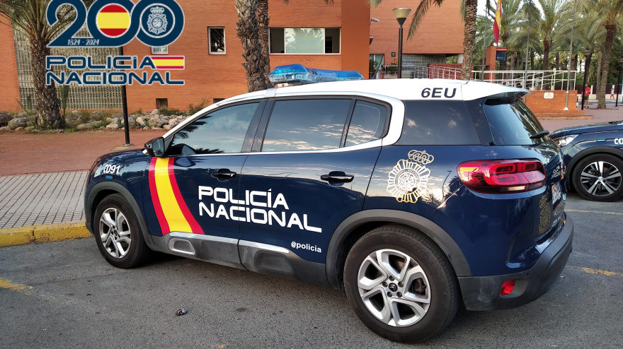 Detenido en Elche un repartidor por apropiarse de teléfonos móviles valorados en casi 7.000 euros