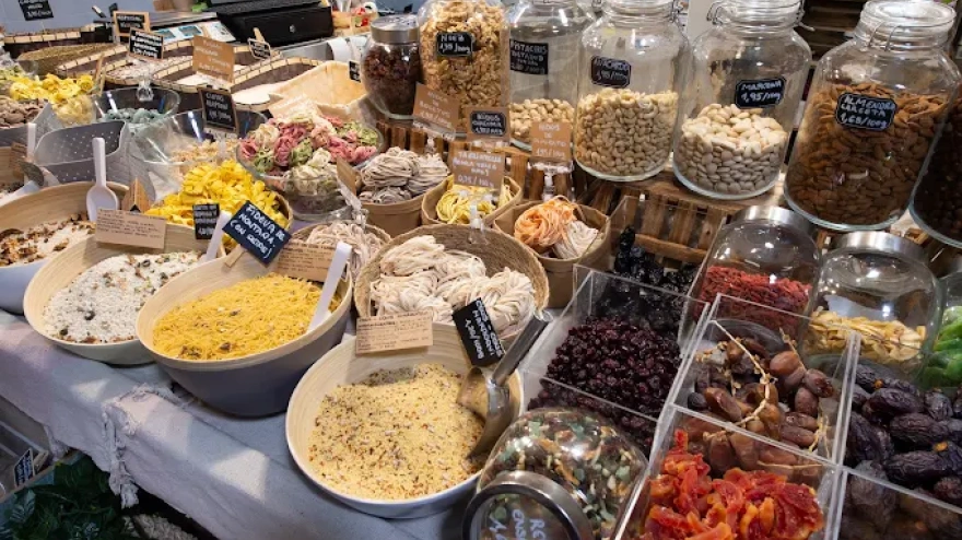 El mercado de abastos de Soria resiste la subida de los precios y mantiene las ventas en el comienzo del año