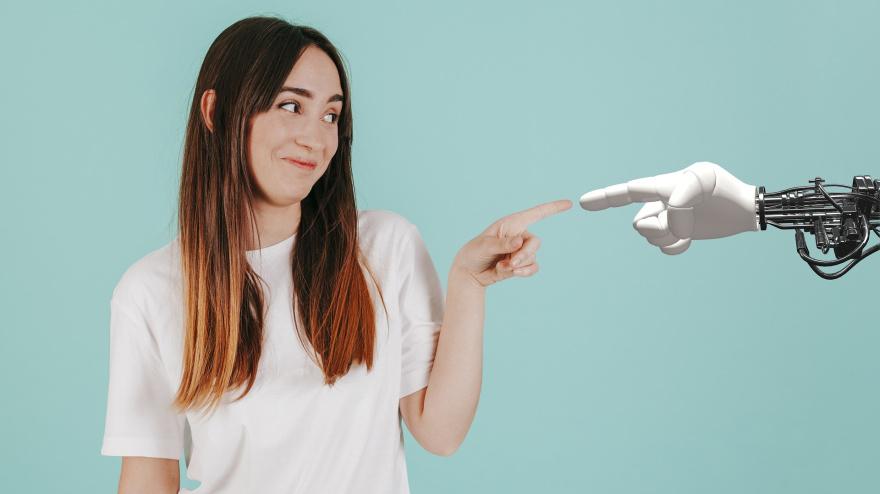 La inteligencia artificial nos regala un ‘banco de tiempo’: el experto que explica cómo usarlo para no quedarnos atrás