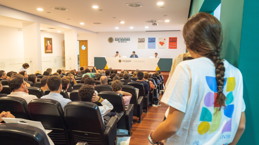 Salón de actos Encuentro Sevilla