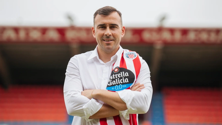 Yago Iglesias, entrenador del CD Lugo.