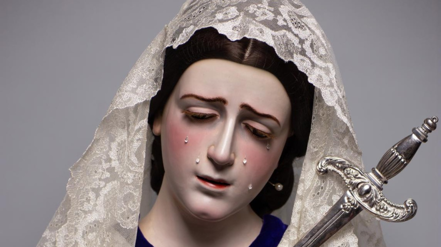 Virgen de los Reyes después de la la restauración de Julio Alcaraz