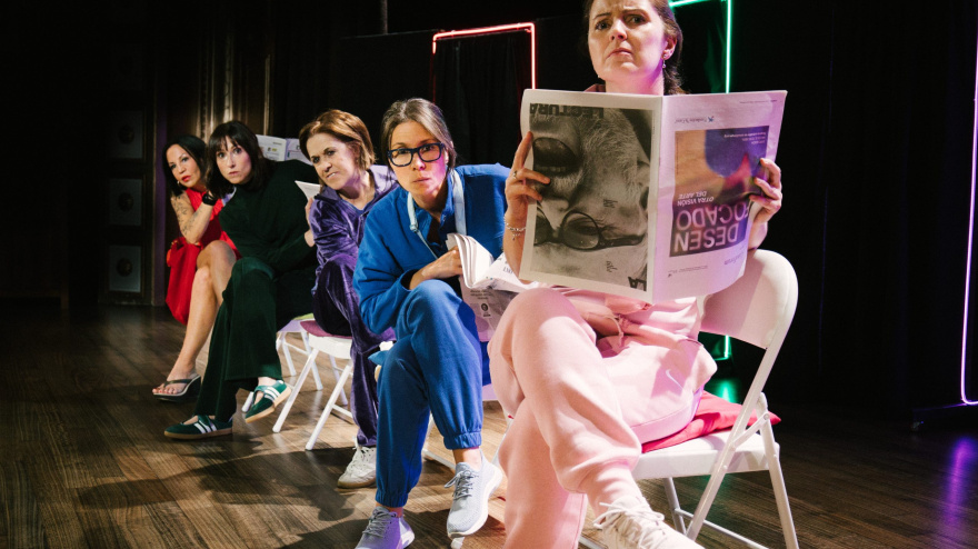 Madre no hay más que muchas’