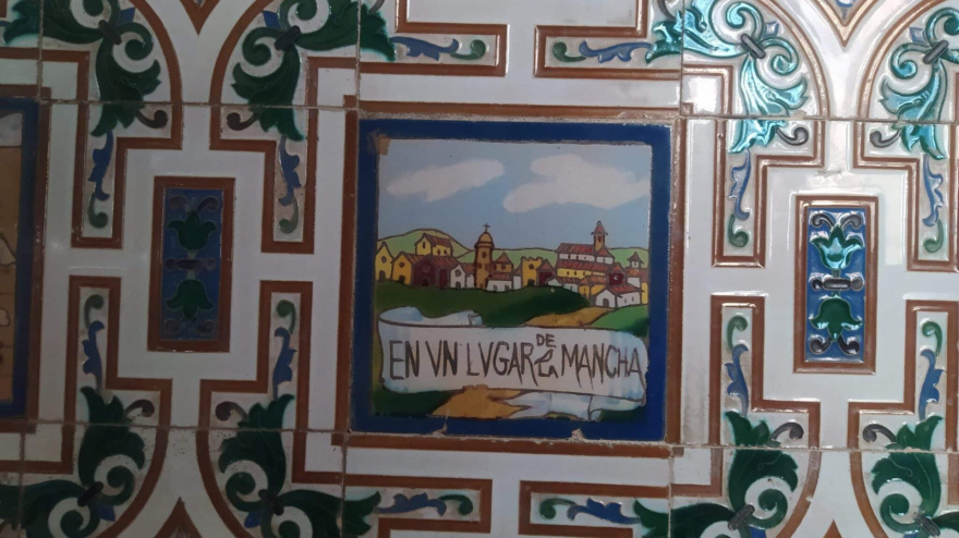Detalle de azulejo del Quijote